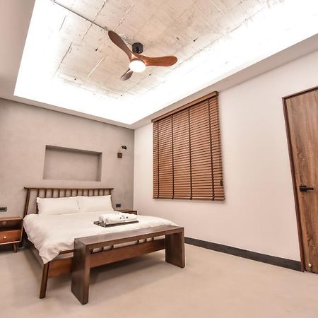 Eryang Homestay Tainan Bagian luar foto