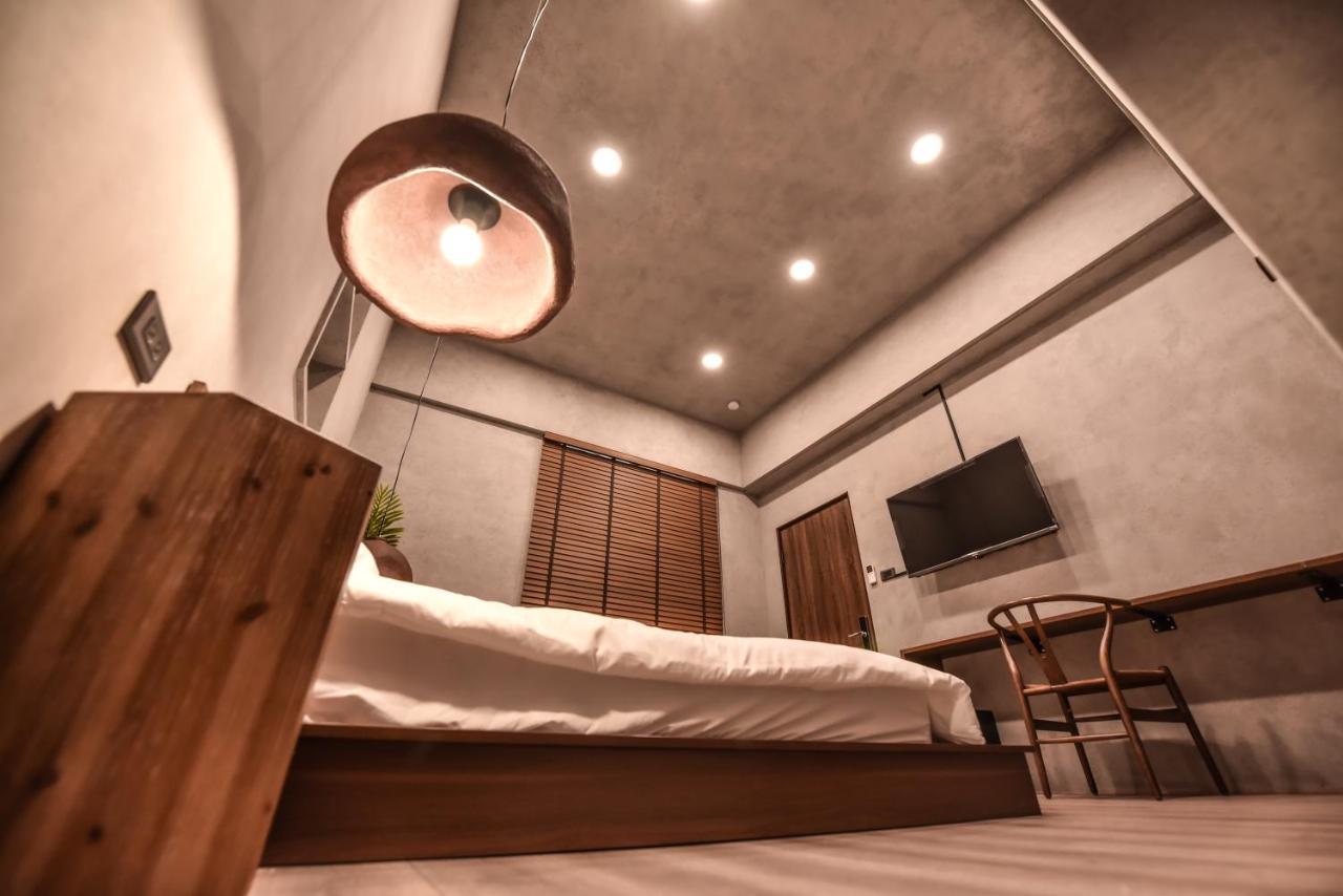 Eryang Homestay Tainan Bagian luar foto