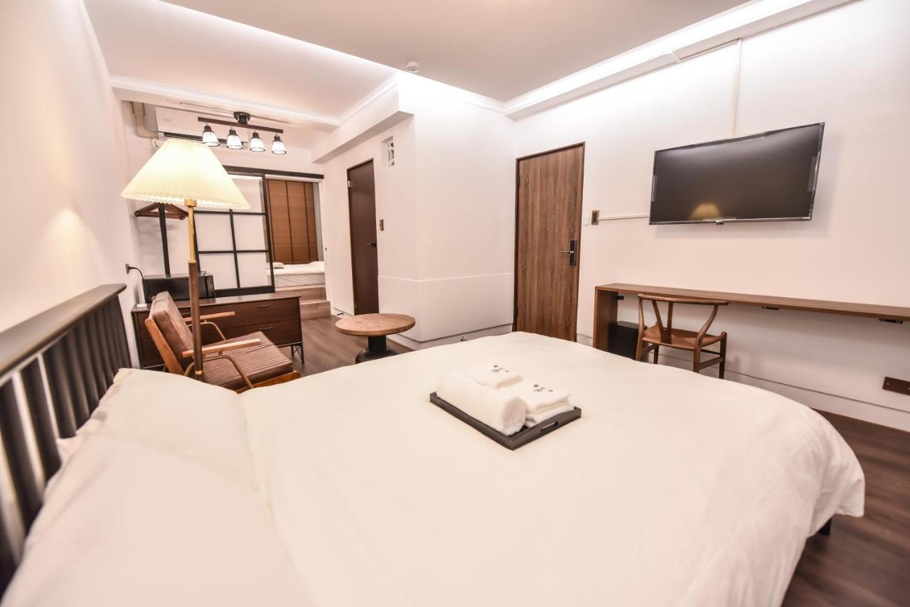 Eryang Homestay Tainan Bagian luar foto
