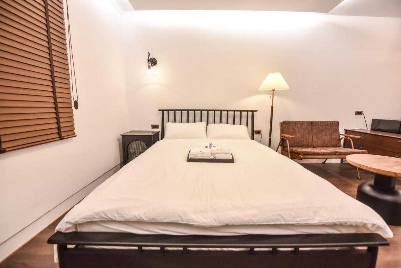 Eryang Homestay Tainan Bagian luar foto