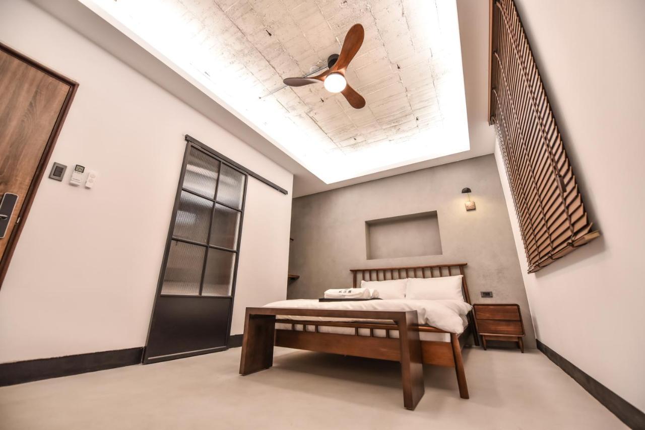 Eryang Homestay Tainan Bagian luar foto