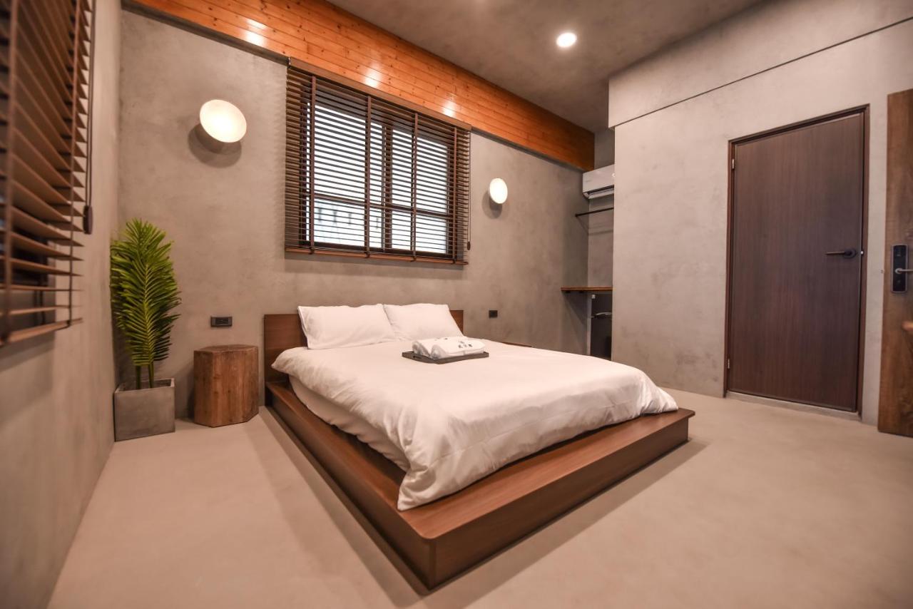 Eryang Homestay Tainan Bagian luar foto