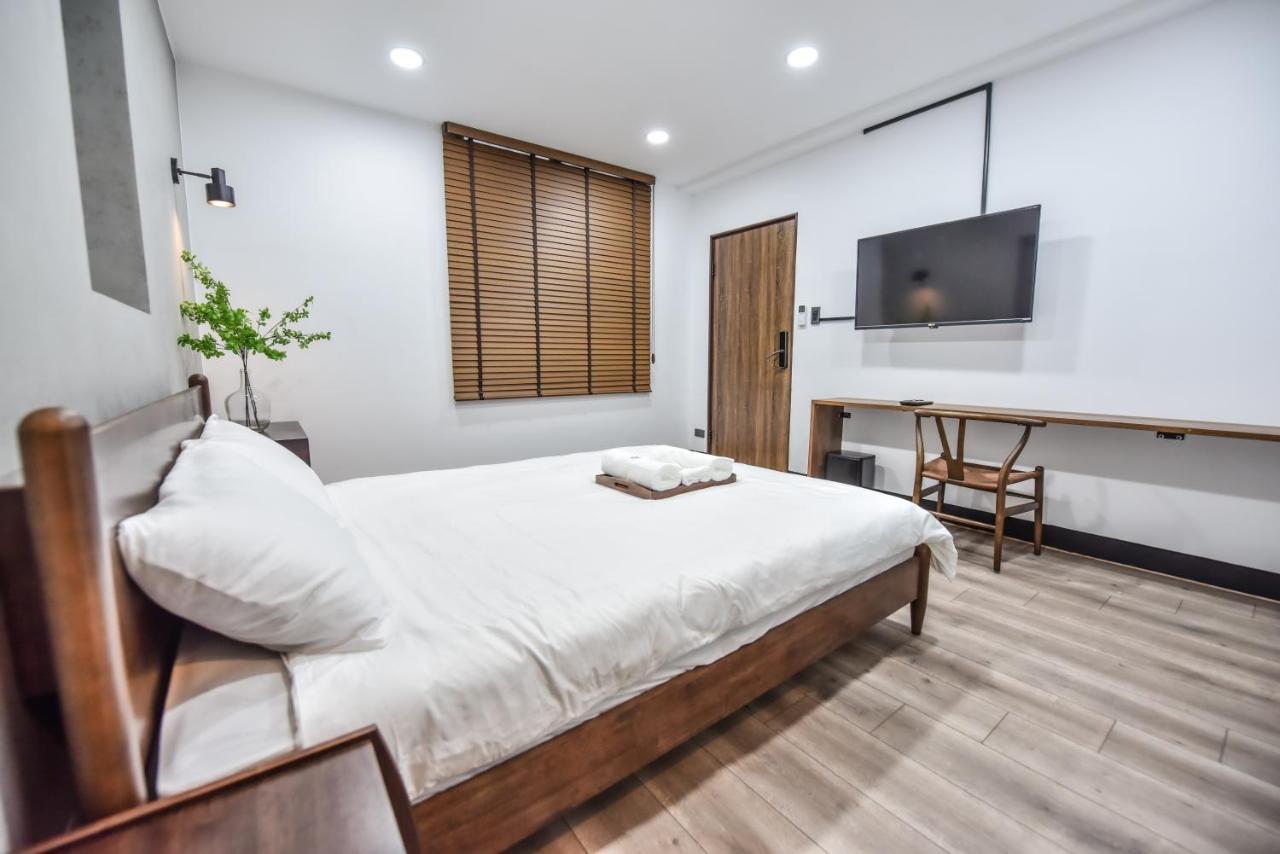 Eryang Homestay Tainan Bagian luar foto