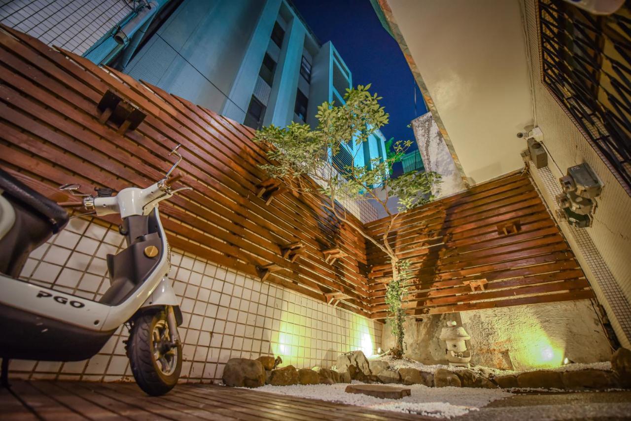 Eryang Homestay Tainan Bagian luar foto