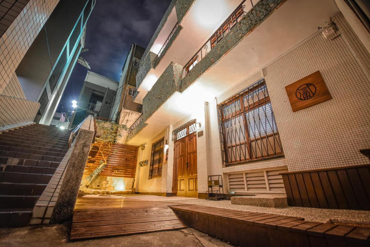 Eryang Homestay Tainan Bagian luar foto